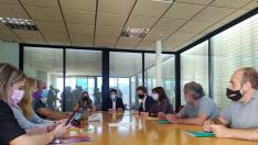 Los grupos de la oposición del Ayuntamiento de Badalona, reunidos para negociar la moción de censura.