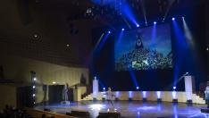 Una imagen de la Ofrenda del Pilar, como elemento mítico de Aragón, en el escenario del Auditorio. Olsen Projects / Biqúbica