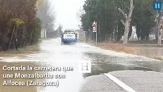 Cortada la carretera que une Monzalbarba con Alfocea por la crecida del Ebro