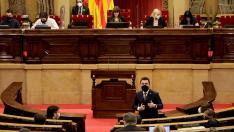 El presidente de la Generalitat, Pere Aragonès, durante la primera sesión de control de 2022 en el pleno del Parlament.