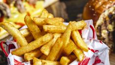 Las patatas fritas son uno de los mejores acompañamientos para cualquier comida.