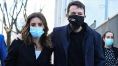 El fundador de Unidas Podemos, Pablo Iglesias (d) y la ministra de Igualdad, Irene Montero (i) a su llegada a los juzgados.