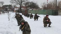 Entrenamiento del Ejército ucraniano este viernes UKRAINE CONFLICT BORDER DEFENCE EXERCISE