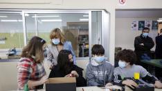 Pilar Alegría, ministra de Educación, visita el IES Pablo Serrano de Zaragoza.