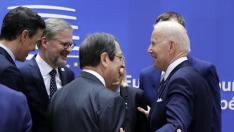 Sánchez y Biden se han saludado momentos previos a la reunión del Consejo Europeo.
