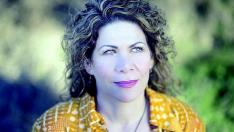 Dayna Kurtz