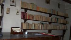 Libros y mobiliario del legado de Joaquín Costa.