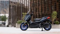 Yamaha X-MAX 125