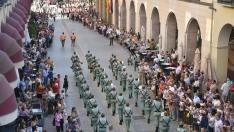 La Festividad de las Fuerzas Armadas en Huesca este viernes, en imágenes