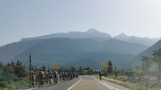 Muchos ciclistas han realizado parte del recorrido de la Quebrantahuesos a pesar de su aplazamiento.