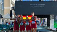 Álvaro Osanz, primero por la derecha, con sus compañeros de selección.