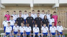 Amadou Konteh, en el equipo Infantil B del Zaragoza, el primero por la derecha en la fila central.