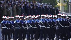 Desfile militar en París por la Fiesta Nacional francesa
