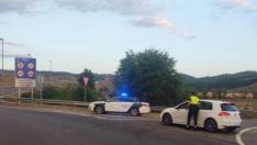 La Guardia Civil de Tráfico de Teruel investiga al conductor de un turismo como presunto autor de un delito contra la seguridad vial.