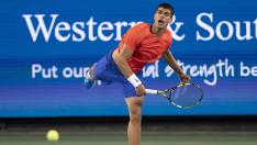 Tennis_ Western & Sout(42797795)