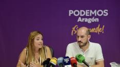 Maru Díaz y Diego Bayona, en la sede de Podemos Aragón.