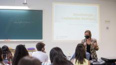 Imagen de archivo de una clase de la Universidad de Zaragoza.