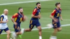 Borja Iglesias entrenando con la selección española