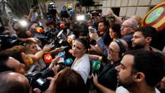 Olona antes de entrar al Paraninfo de la Universidad de Murcia.