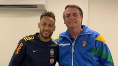Neymar junto a Jair Bolsonaro