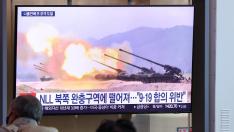 La televisión de Corea del Sur muestra un ensayo de misiles por parte del Norte, el pasado 19 de octubre.