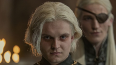 Tom Glynn-Carney interpreta a Aegon Targaryen