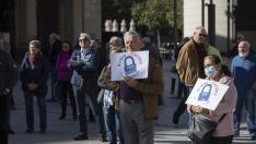 Protesta de los pensionistas en la plaza del Pilar.