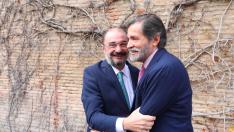 El presidente de Aragón, Javier Lambán, y el de Asturias, Javier Fernández