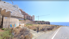 Una imagen del hotel Algarrobico, que se ha convertido en un "símbolo" de la destrucción de la costa.