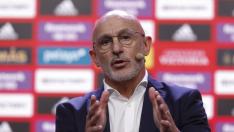 Presentación de Luis de la Fuente como nuevo seleccionador nacional, junto con Luis Rubiales y Albert Luque