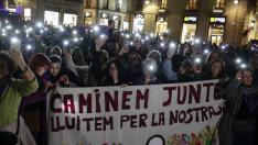 Concentración para exigir el fin de los asesinatos machistas en Barcelona