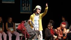 Estreno de la obra 'La dama boba', por los alumnos de la Escuela Municipal de Teatro de Zaragoza.