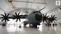 El comandante Candela, perteneciente a la unidad de transporte aéreo estratégico y táctico o Ala 31, habla de la importancia del avión A400M en el terremoto de Turquía