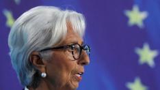 FILE PHOTO: ECB's Lagarde attends a news conference following the monetary policy meeting in Frankfurt