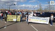 Las familias del colegio de Arcosur se movilizan para pedir que el edificio definitivo esté en septiembre