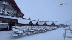 Las estaciones de esquí despiden la temporada con más nieve