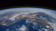 luces en la Tierra vistas desde el espacio