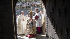 La apertura de la 'Puerta del Perdón' del Monasterio de Santo Toribio inaugura el nuevo Año Jubilar.