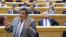 El ministro de Seguridad Social, José Luis Escrivá, en la sesión de control celebrada este martes en el pleno del Senado, en Madrid