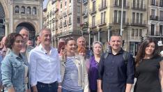 La líder de Podemos Aragón, Maru Díaz, en el centro, junto a integrantes de la lista Podemos Alianza Verde al Consistorio de Zaragoza.