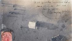 Anverso y reverso de la postal enviada por Josep Gaspar i Serra a su hermana Lola el 14 de octubre de 1912y que contiene la primera fotografía aérea de España, tomada desde el avión de Garnier en los cielos de Zaragoza.