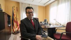 Imagen de archivo de Luis Zubieta, en su despacho en la sede de la federación de municipios aragoneses.