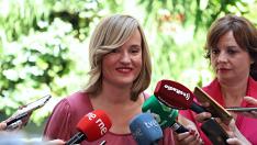 El PSOE cree que el ruido de los pactos PP-Vox ha frenado la fuga de voto a Feijóo.