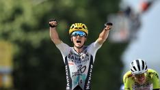 Pello Bilbao, a su llegada a la meta en la décima etapa del Tour de Francia 2023.