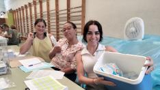 Susana Gracia, Dheader de la Cruz y Silvia Benítez lucen todo tipo de inventos para combatir en Zaragoza.