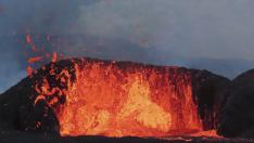 El volcán Kilauea de Hawái, uno de los más activos del mundo, entra en erupción
