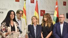 La alcaldesa, Lorena Orduna, ha comparecido con la mayoría de los concejales del equipo de gobierno.