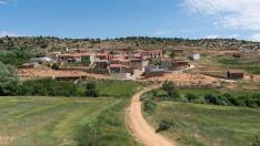 Vista general del pequeño pueblo de Teruel con 13 habitantes
