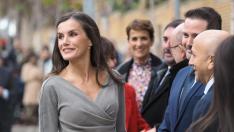 La Reina Letizia a su llegada a un homenaje a Carlos Saura en el festival de cine Ópera Prima en Tudela