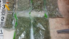 Marihuana incautada en el vehículo